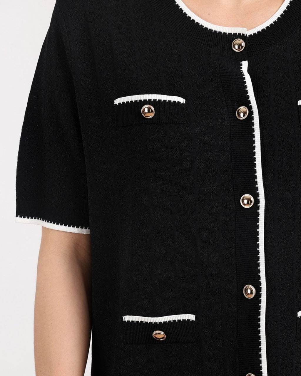 Contrast Trim Top