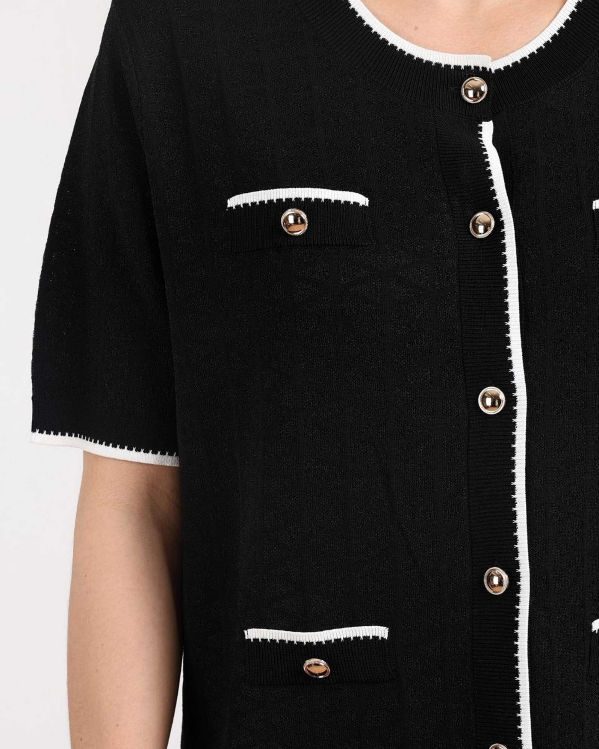 Contrast Trim Top