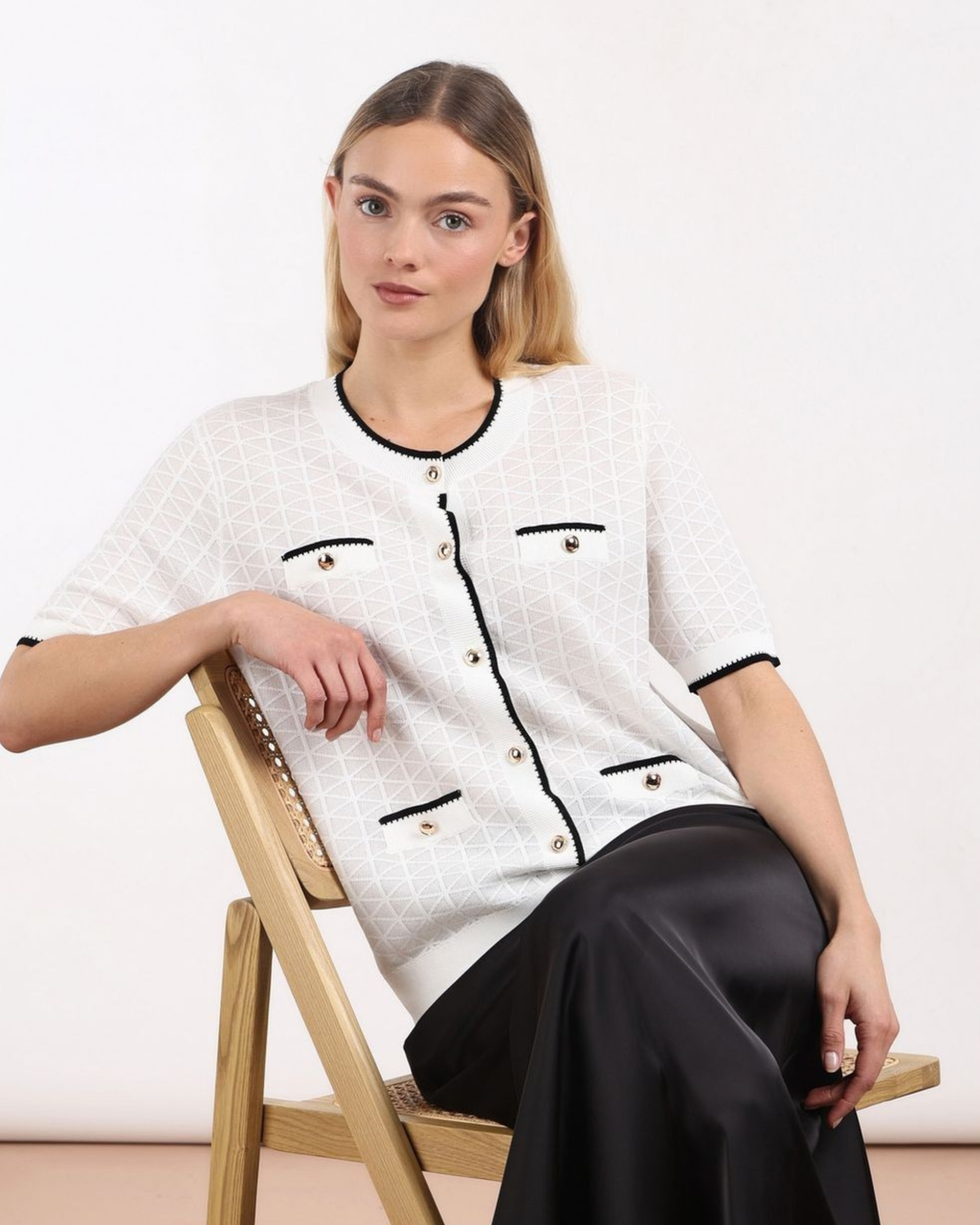 Contrast Trim Top