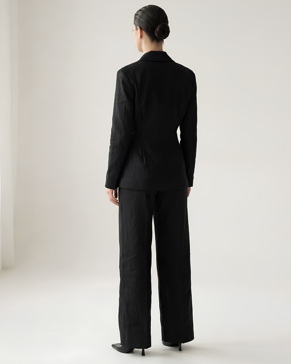 Waisted Linen Suit