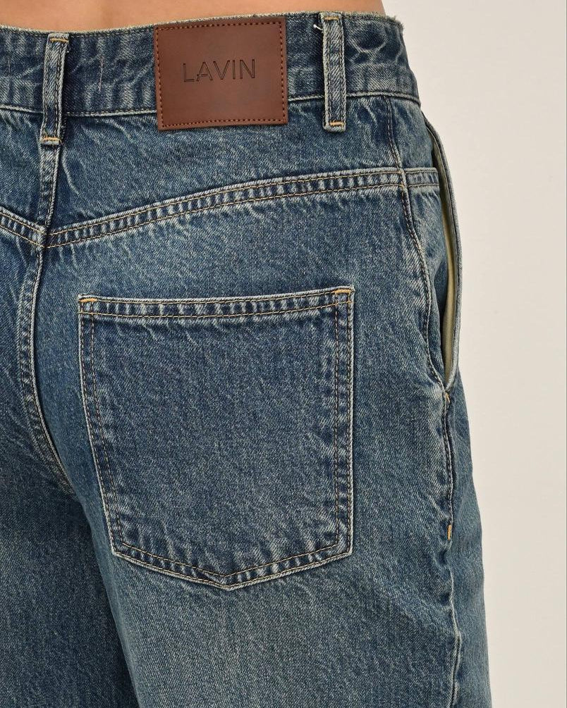 Vintage Wash Raw Hem